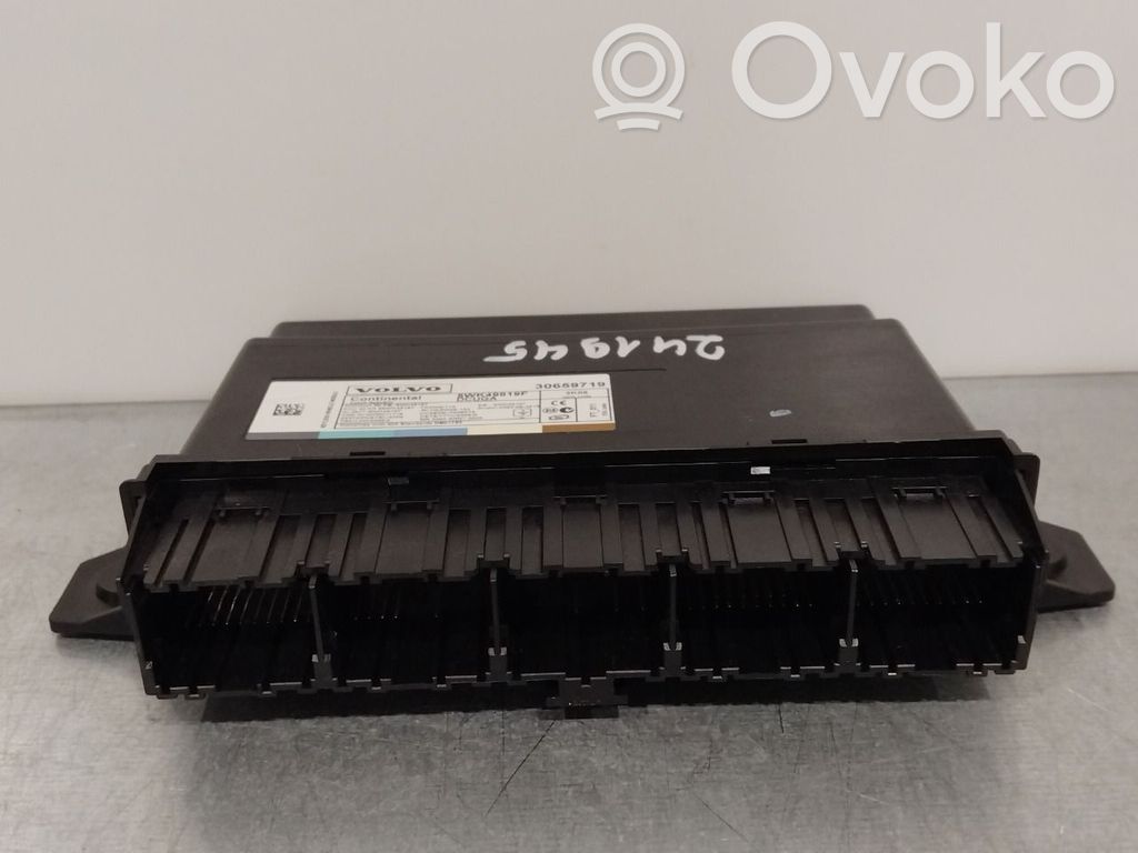 Volvo XC70 Centralina/modulo keyless go 