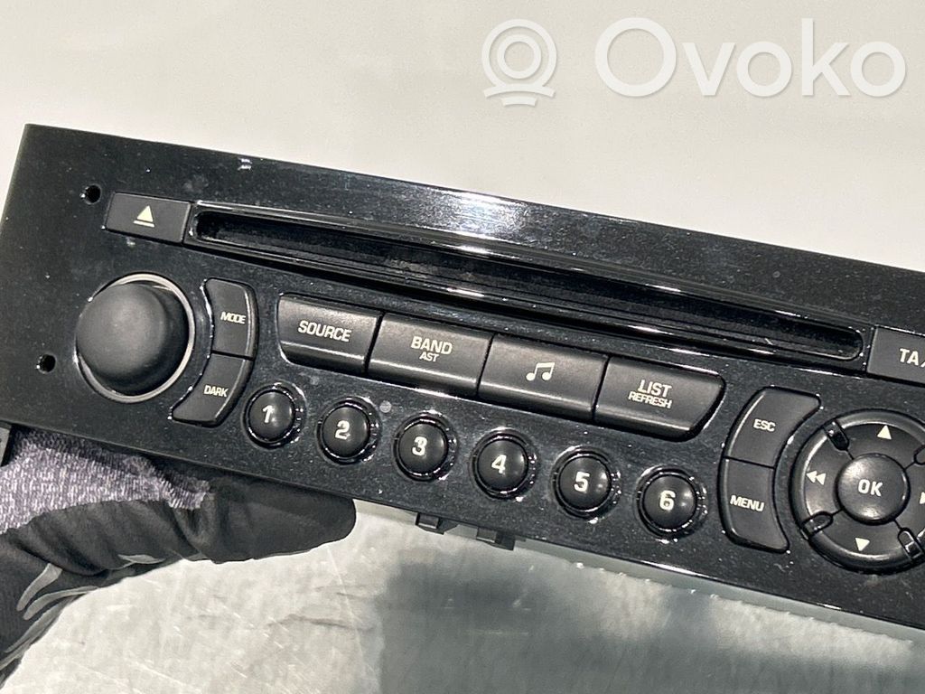 Peugeot RCZ Radio / CD-Player / DVD-Player / Navigation 