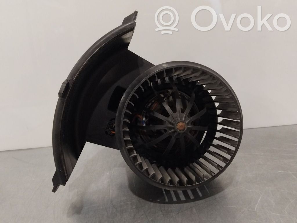 Volkswagen Transporter - Caravelle T5 Ventilator aerotermă 