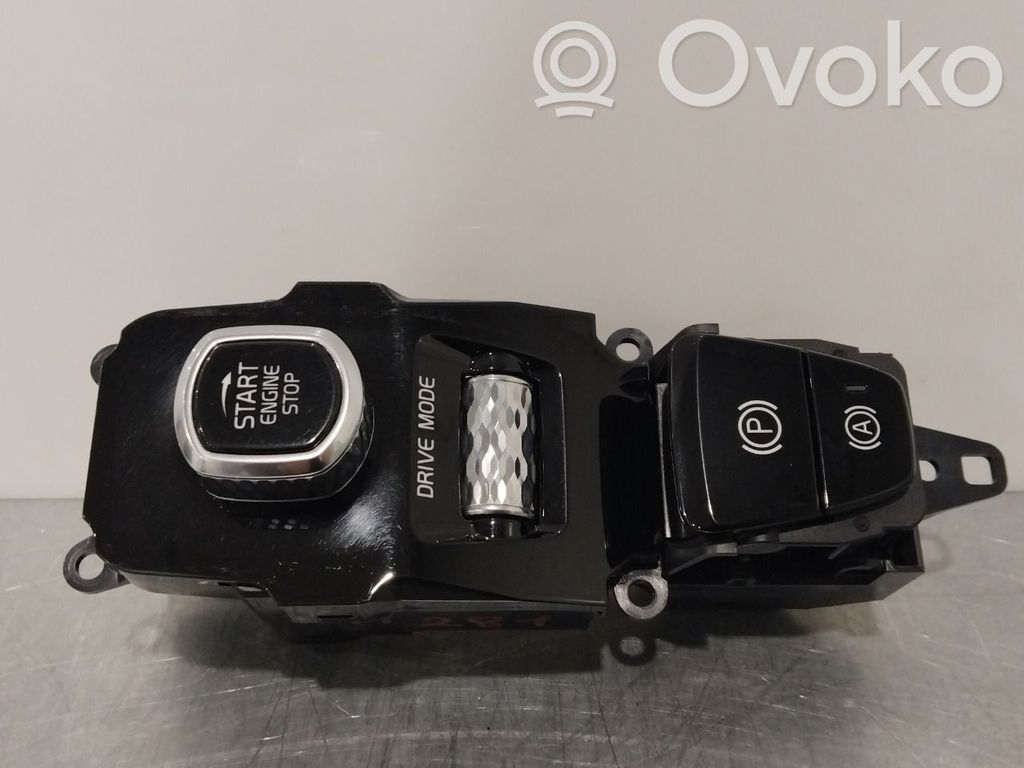 Volvo S90, V90 Przycisk zapłonu Start / Stop