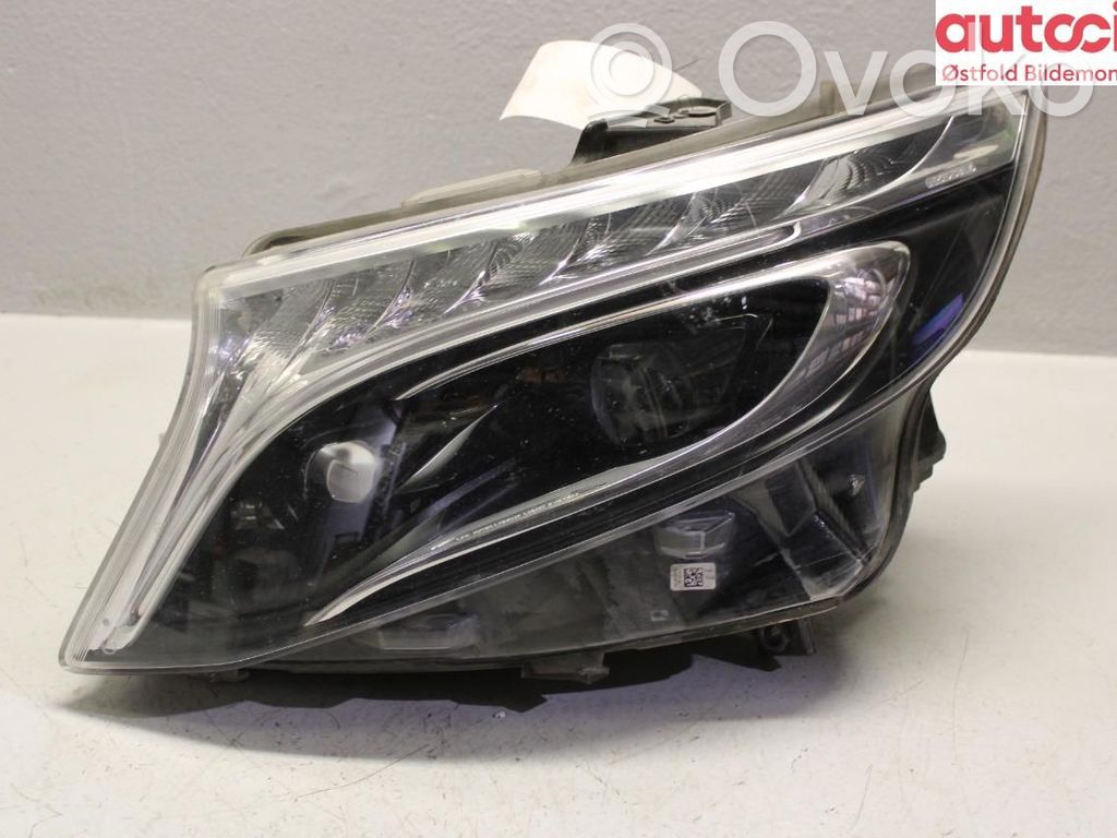 Mercedes-Benz Vito Viano W447 Phare frontale