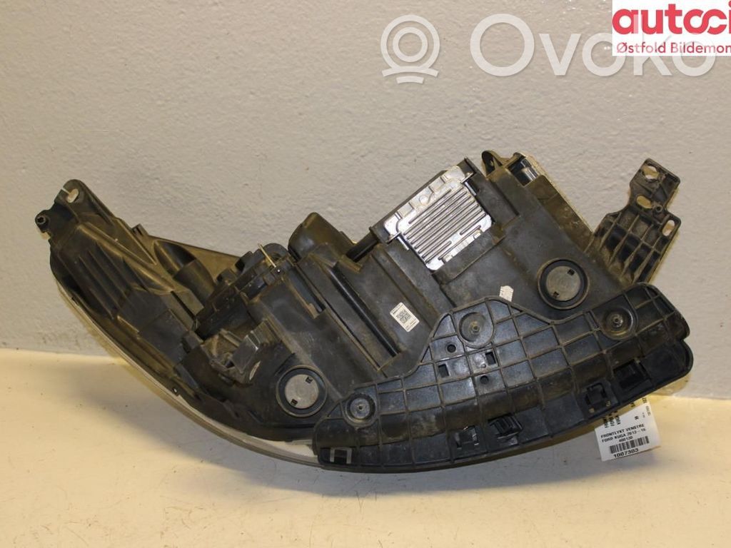 Ford Kuga II Headlight/headlamp 