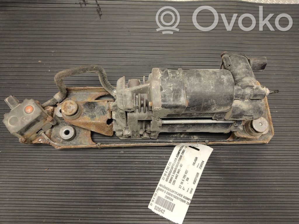 BMW 5 E60 E61 Air suspension compressor/pump 