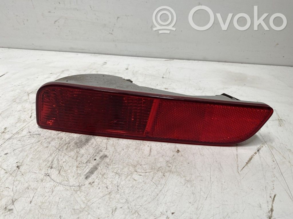 Mitsubishi Outlander Lampă bară spate 