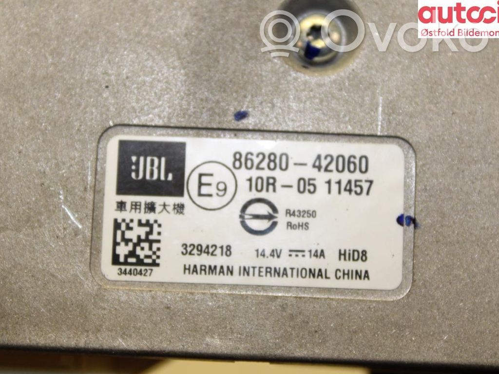 Toyota RAV 4 (XA50) Amplificator sunet 