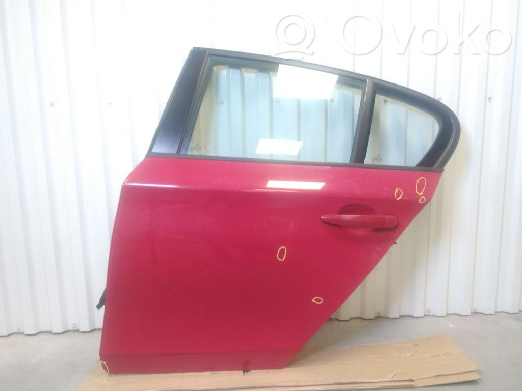 Aizmugurējās durvis   41525A2A383,41525A2A383