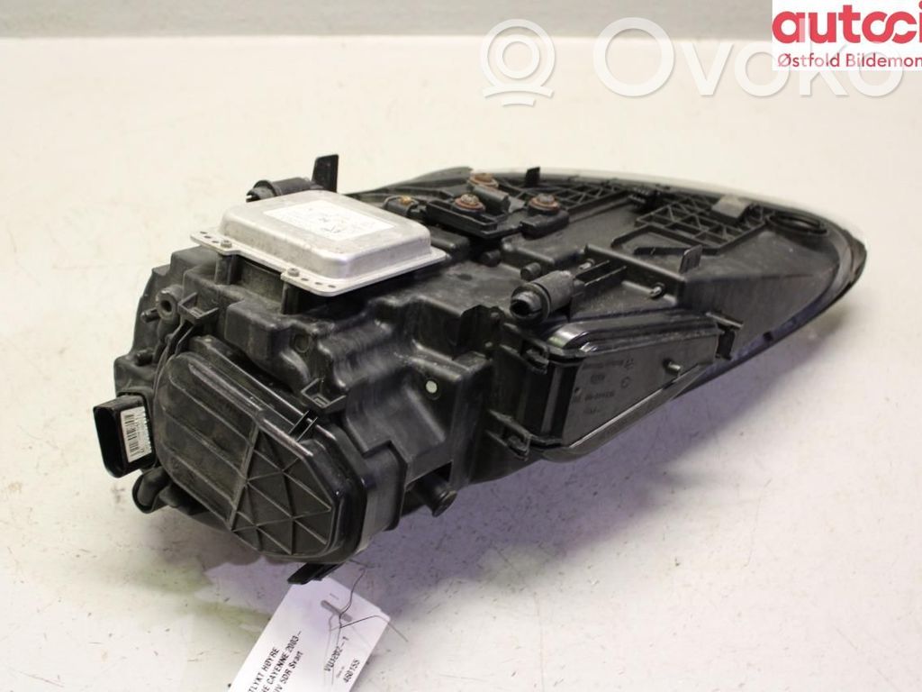 Porsche Cayenne (92A) Phare frontale