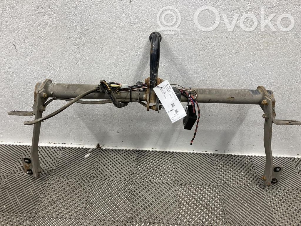 Opel Combo E Balkis tvirtinimo 