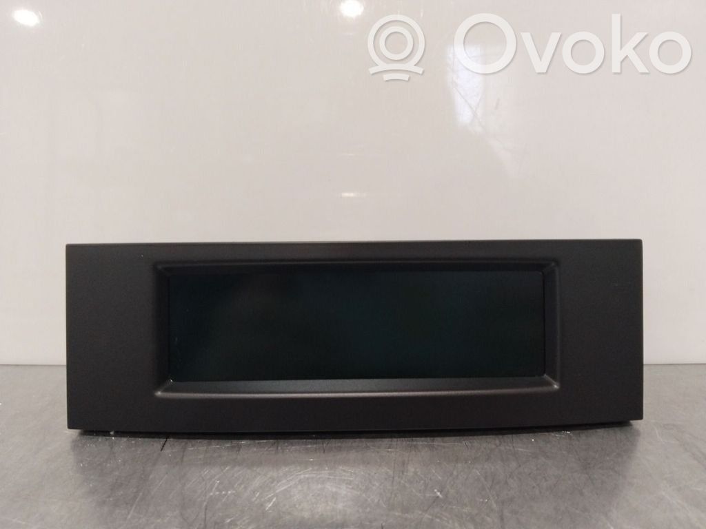 Peugeot 5008 Head unit multimedia control 