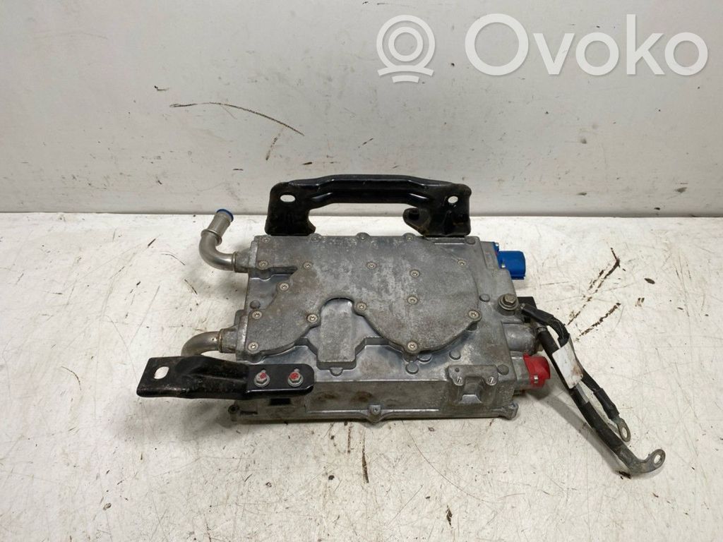 Tesla Model S Voltage converter inverter 