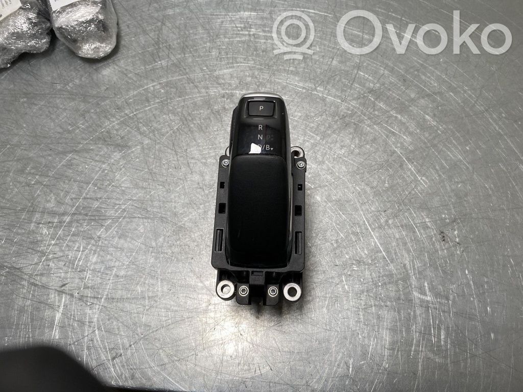 Peugeot 3008 II Selector de cambios 