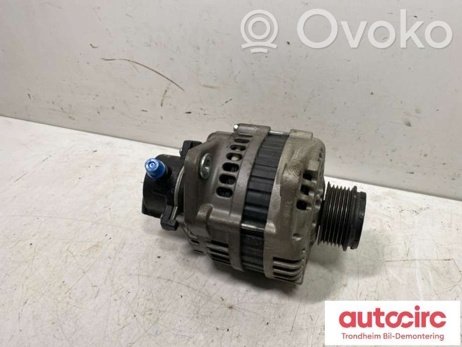 Opel Astra H Generator/alternator 