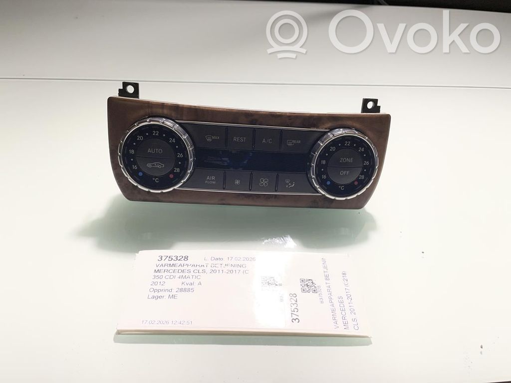 Panel klimatyzacji / Ogrzewania   A2049006708,A2049006708