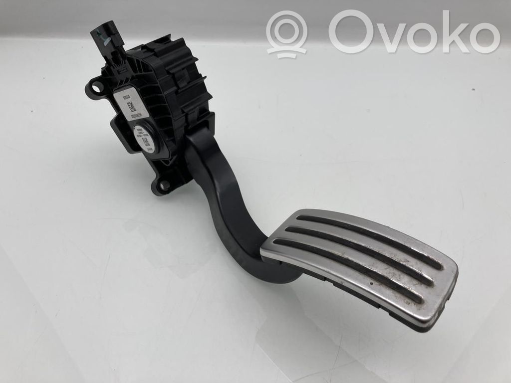 Tesla Model 3 Pedał gazu / przyspieszenia 