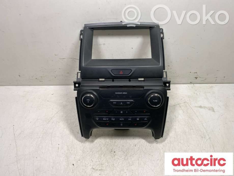 Ford Ranger Climate control/heater control trim 