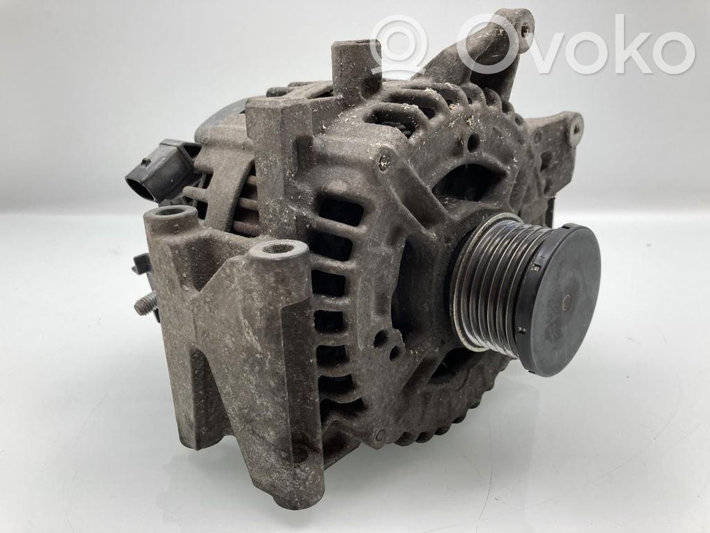 Mercedes-Benz C W204 Alternator 