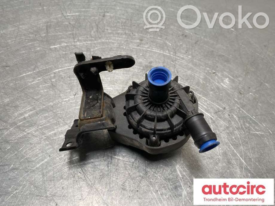 Volkswagen ID.3 Webasto circulation pump for autonomous heater 