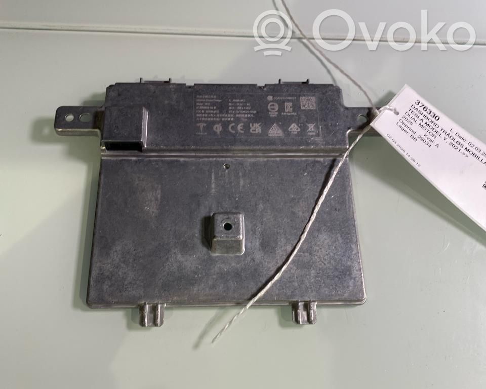 Tesla Model Y Juniper Wireless charging module 
