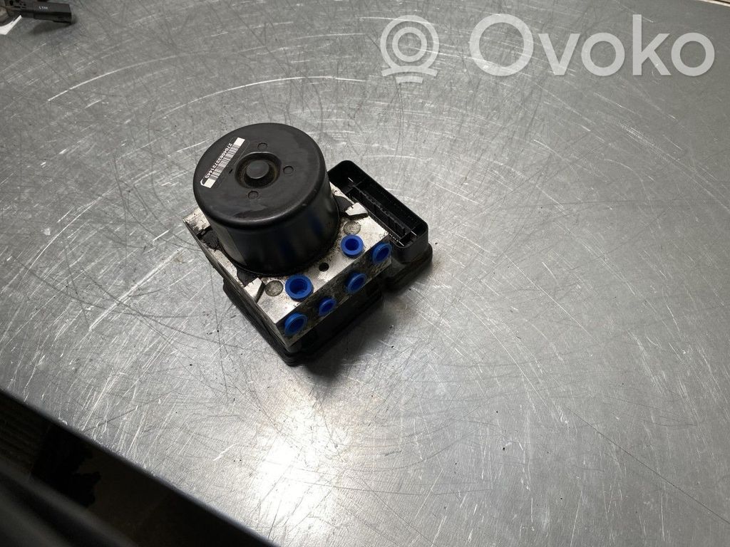 Ford Kuga II ABS bloks 