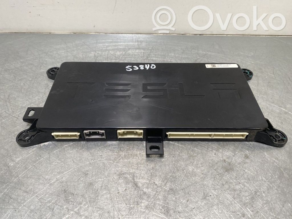 Central body control module   104390010D,104390000E,104390000E,104390010D