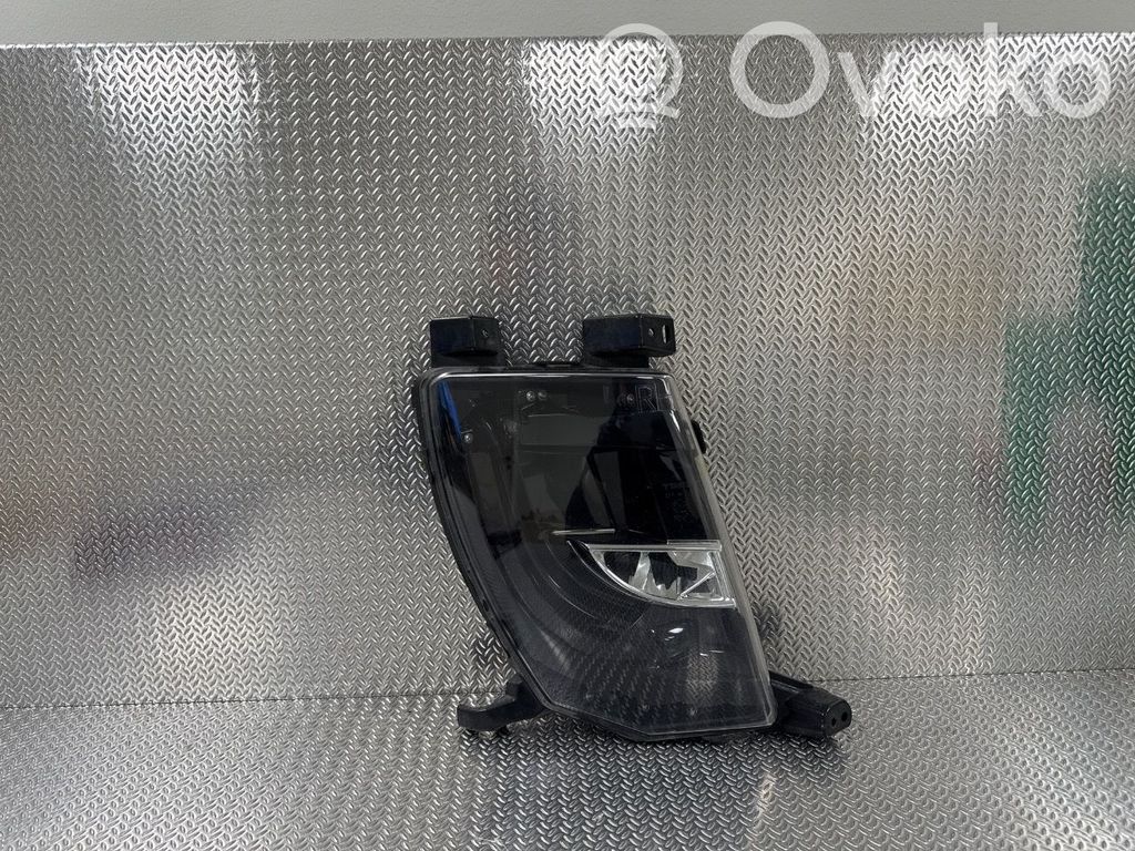 Tesla Model S Etusumuvalo 