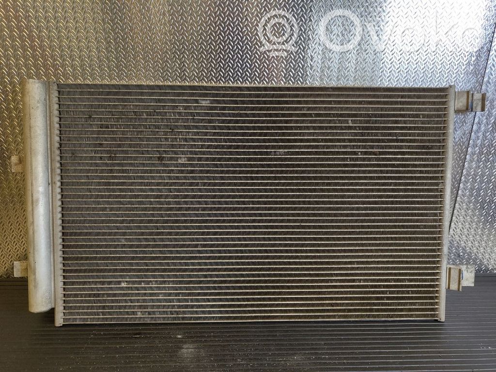 Mercedes-Benz Citan II W420 Radiator lichid răcire 