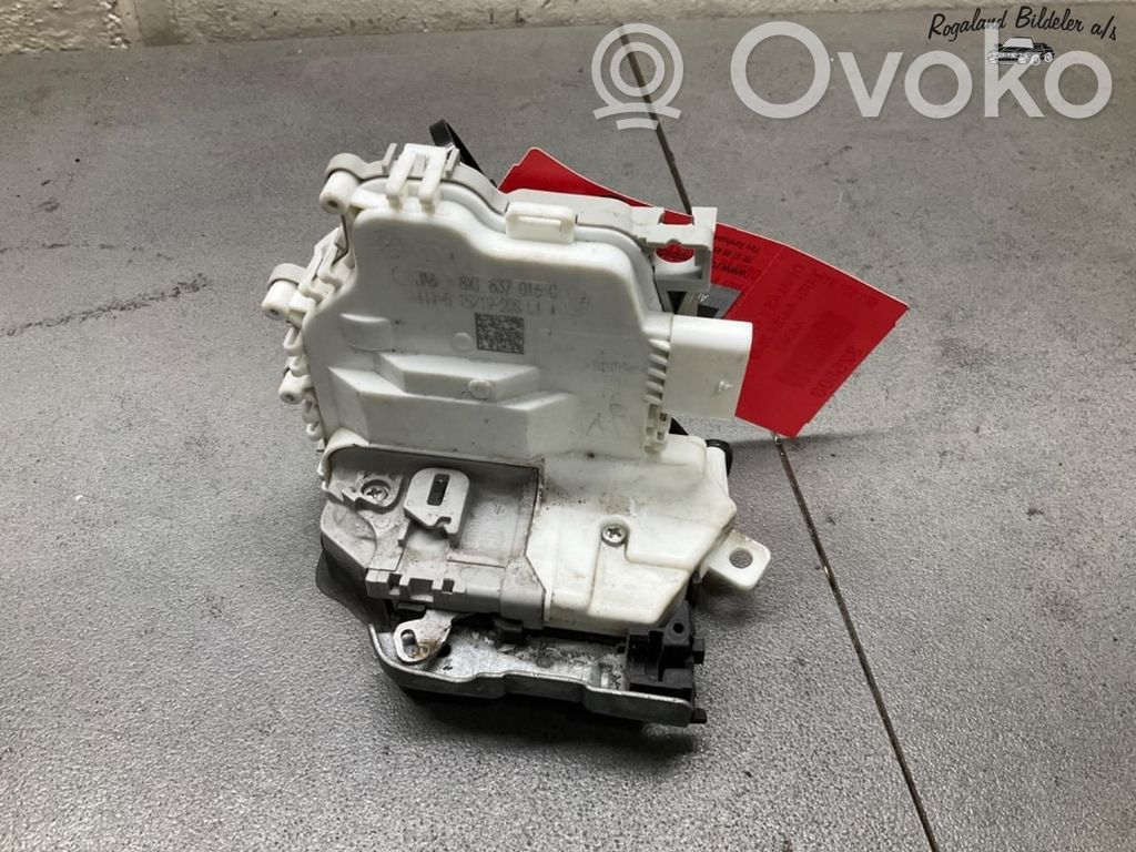 Audi A4 S4 B9 8W Serratura portiera anteriore