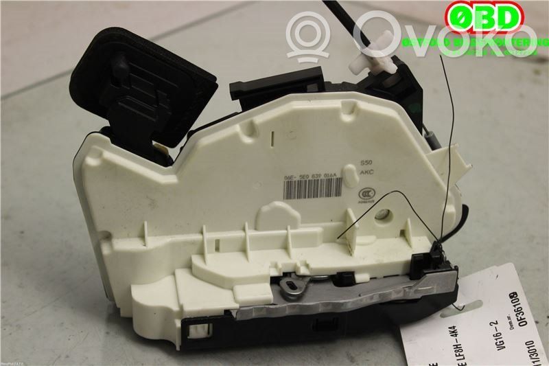 Skoda Rapid (NH) Încuietoare ușă spate 