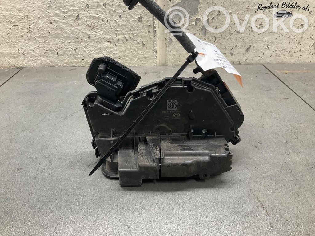 Etuoven lukko   5TB837016C,5TB837016C,5TB837016C