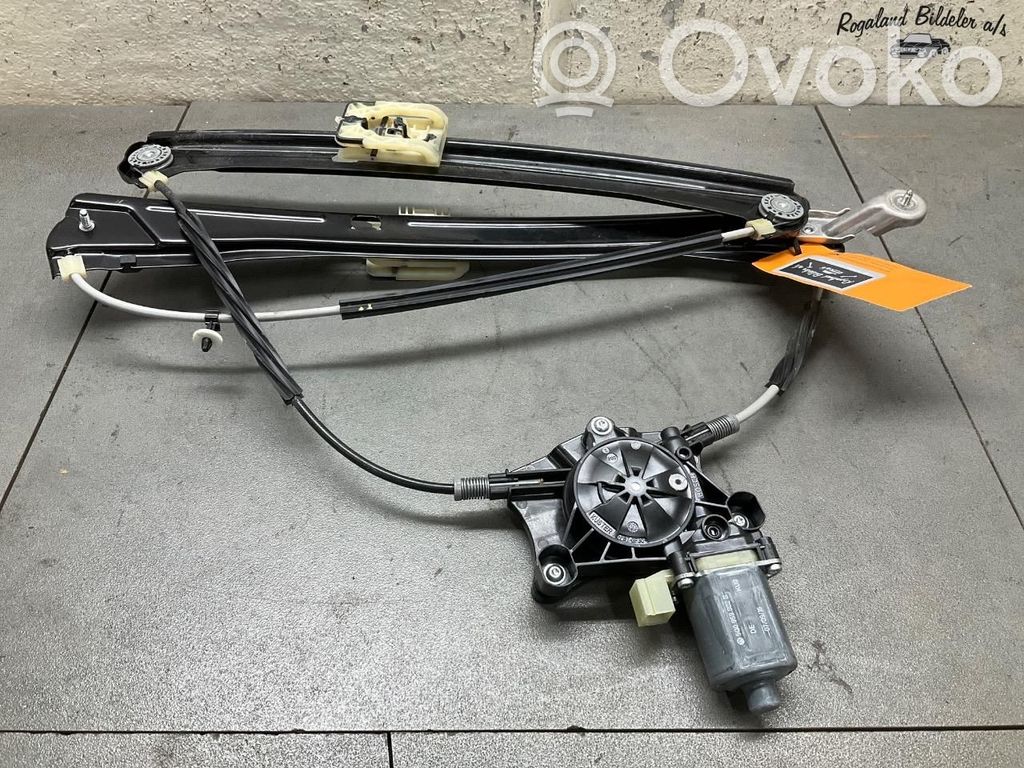 Volkswagen Tiguan Alzacristalli elettrico della portiera anteriore