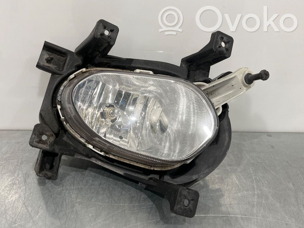 KIA Ceed Miglas lukturis priekšā 