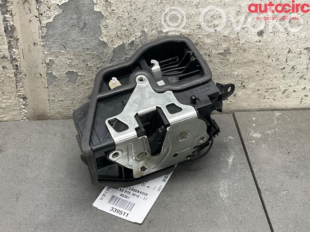 BMW X3 F25 Zamek drzwi przednich 