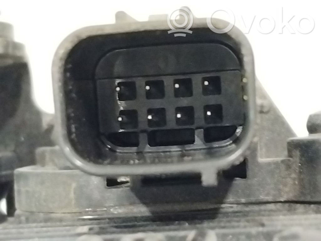 Toyota RAV 4 (XA40) Senzor radar distronic 