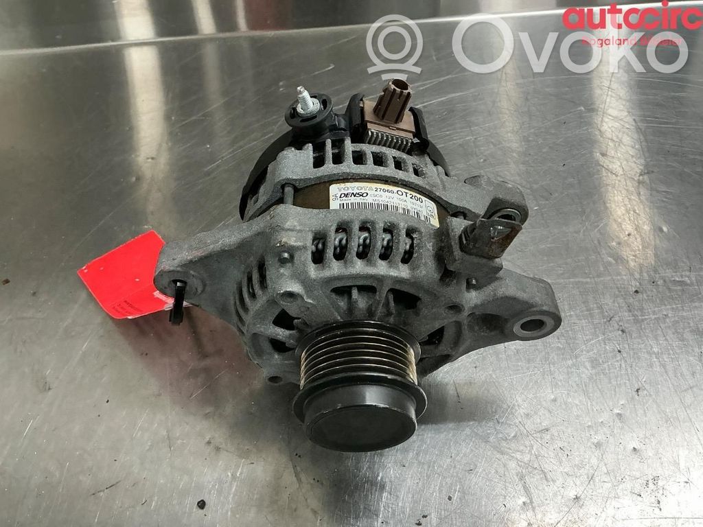 Toyota Auris E180 Generatorius 
