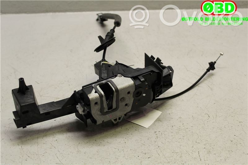 Ford Fiesta Zamek drzwi przednich 