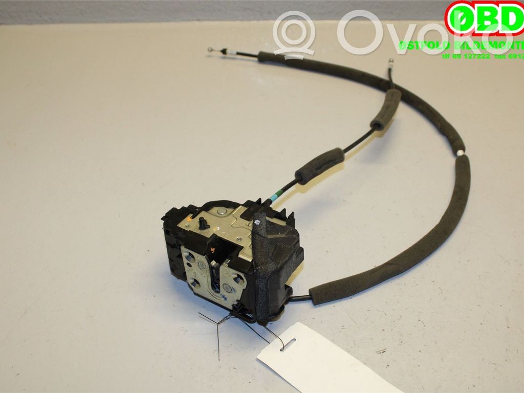 Takaoven lukko   825003VV0A,825003VV0A