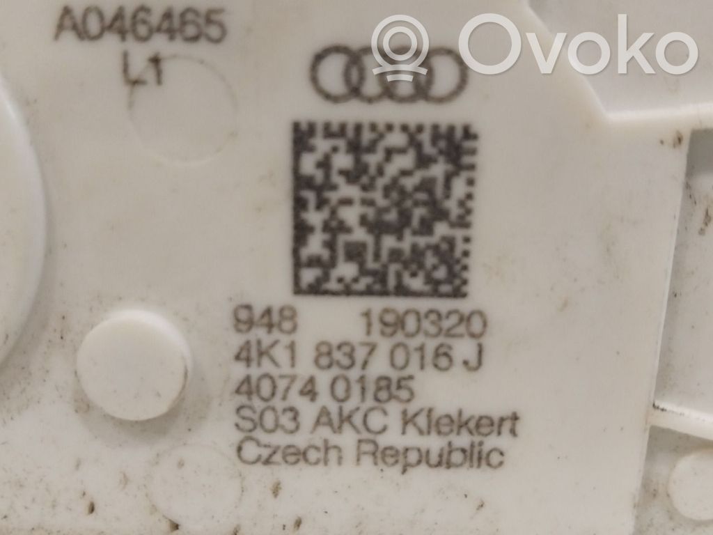 Audi e-tron Priekšpusē slēdzene 