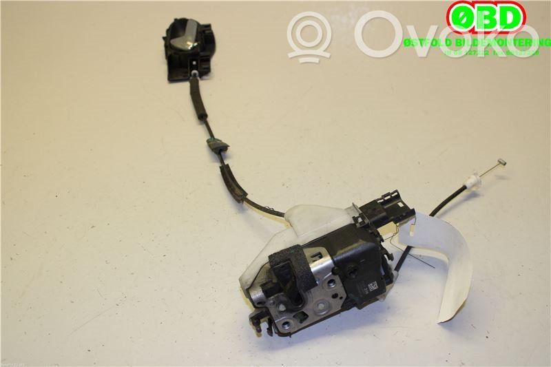 Citroen C3 Aizmugurē slēdzene 
