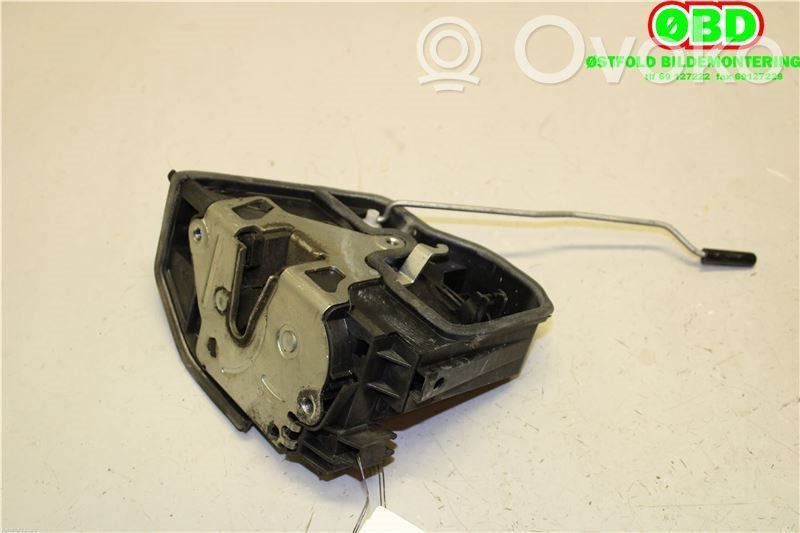 Etuoven lukko   51217202143,7167077,7167077,51217202143,7167077
