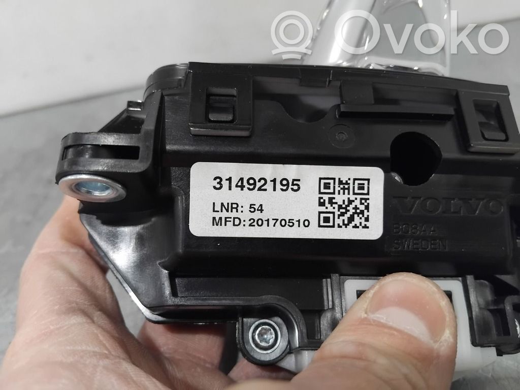 Volvo S90, V90 Selector de cambios
