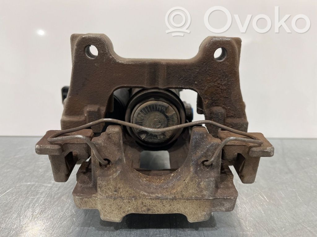 Volvo XC40 Rear brake caliper 
