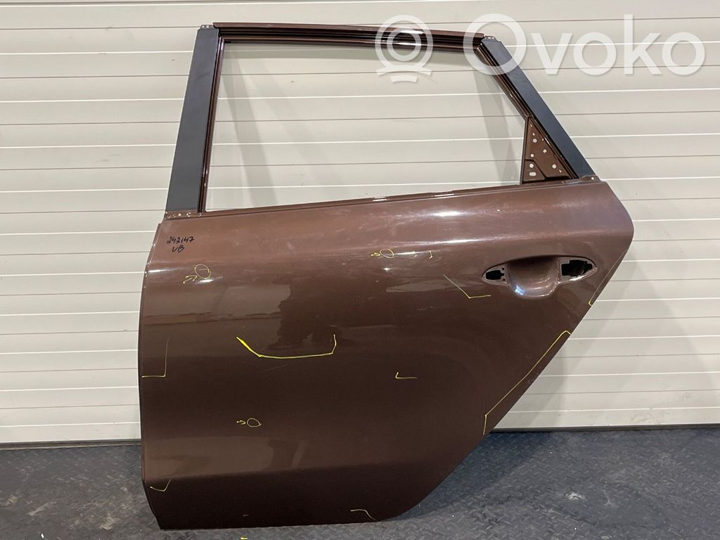 Puerta trasera   77003A2200,77003A2200,77003A2200,77003A2200