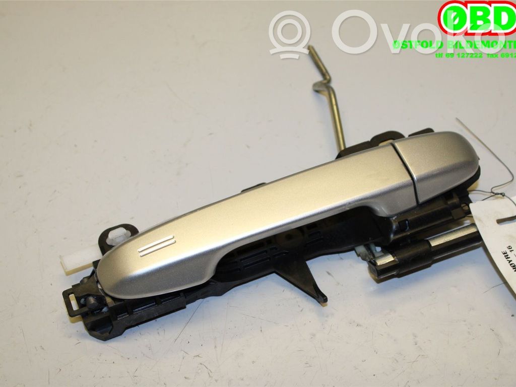 Toyota Verso-S Manecilla externa puerta delantera 