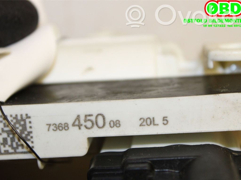 BMW 7 G11 G12 Front door lock