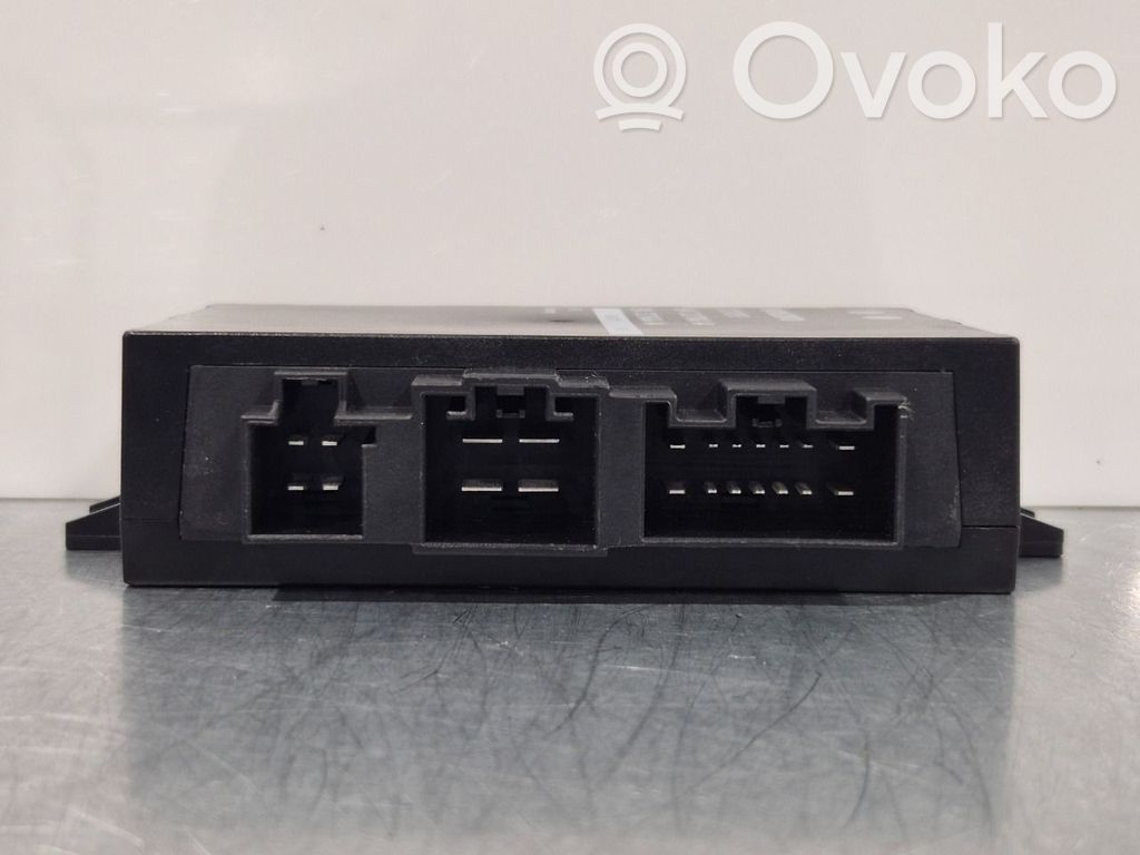 Tailgate/trunk control unit/module   31217840,31218393,31218393,31217840,31218393