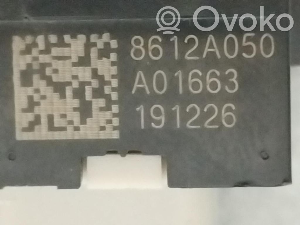Mitsubishi Outlander Otros interruptores/perillas/selectores 
