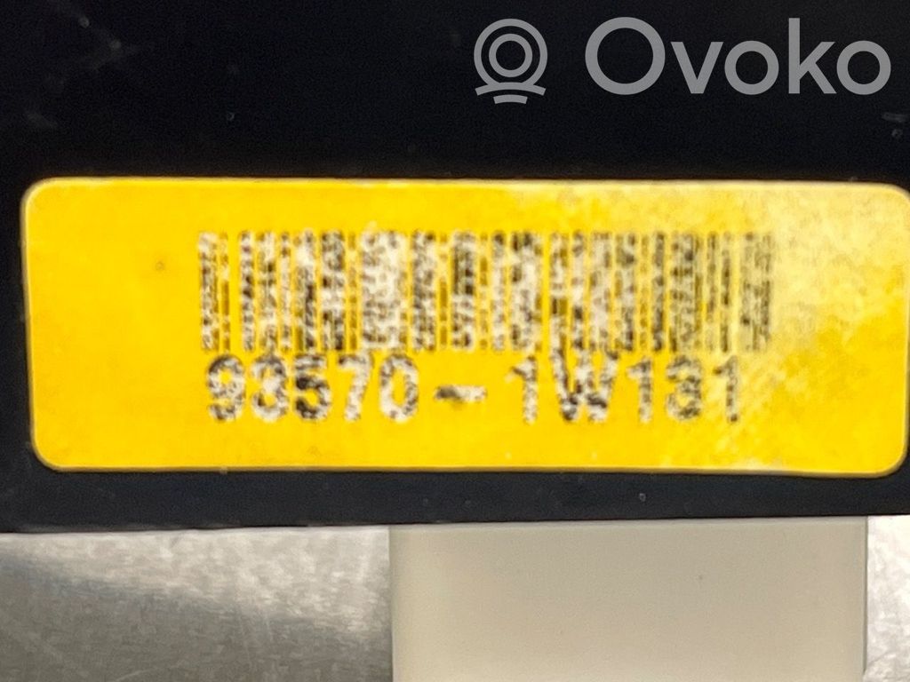 KIA Rio Electric window control switch 