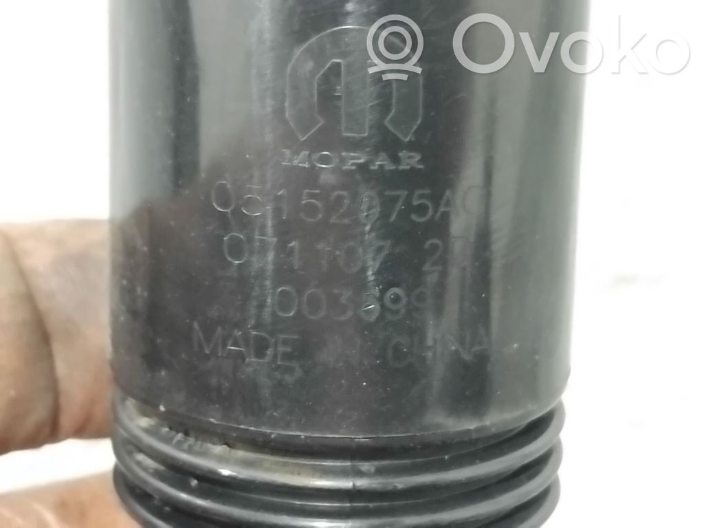 Chrysler Voyager Windscreen/windshield washer pump 