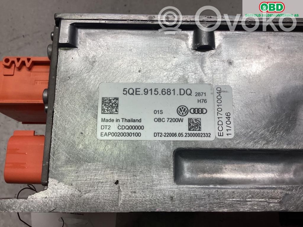 Ładowarka do akumulatora   5QE915681DQ,5QE915681DQ