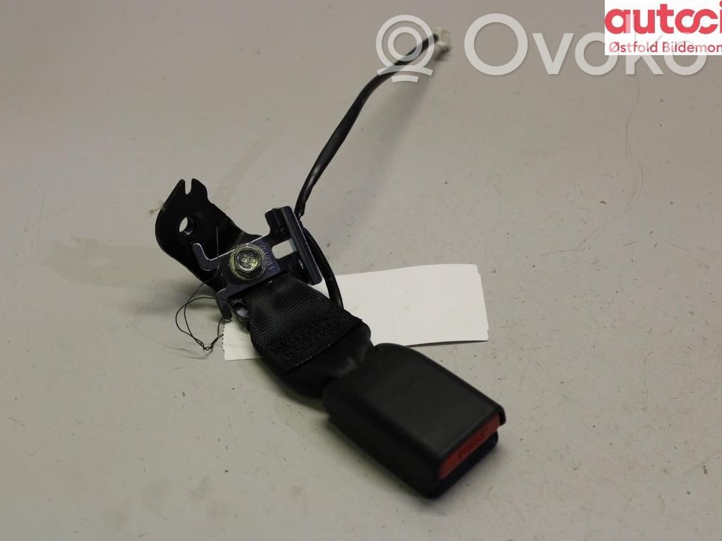 Nissan Ariya Boucle de ceinture de sécurité arrière 